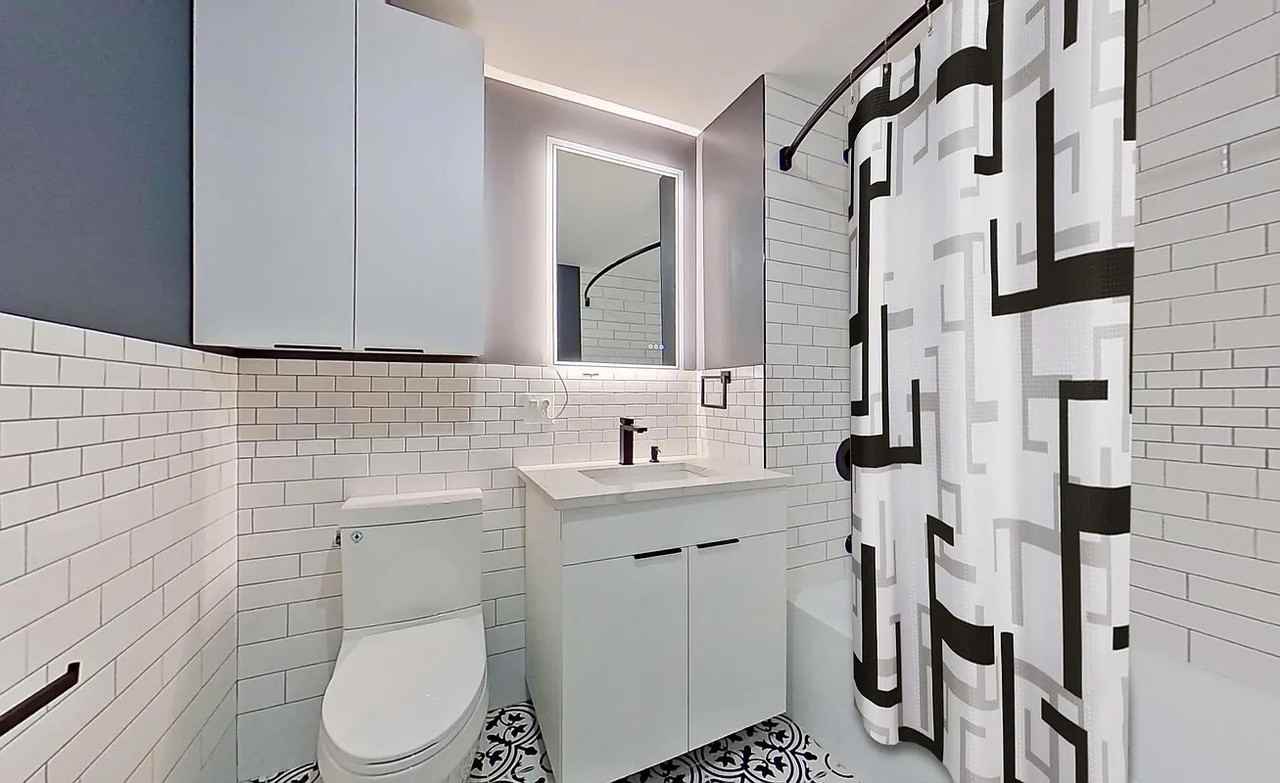 27 Montrose Avenue - Photo 5 of 10