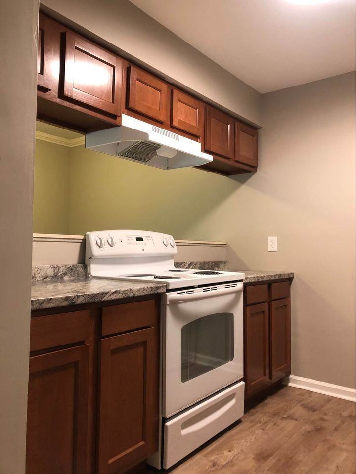 Signature Management - Photo 6 of 17