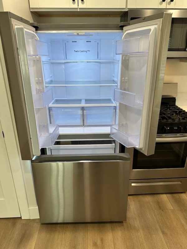 363 Roosevelt Street - Photo 3 of 11
