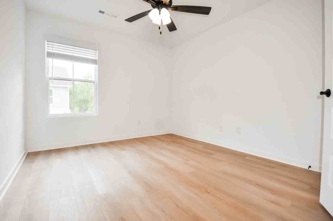 1911 South Garland Avenue - Photo 7 of 15