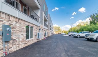 featured image of 1455 W Hendon St