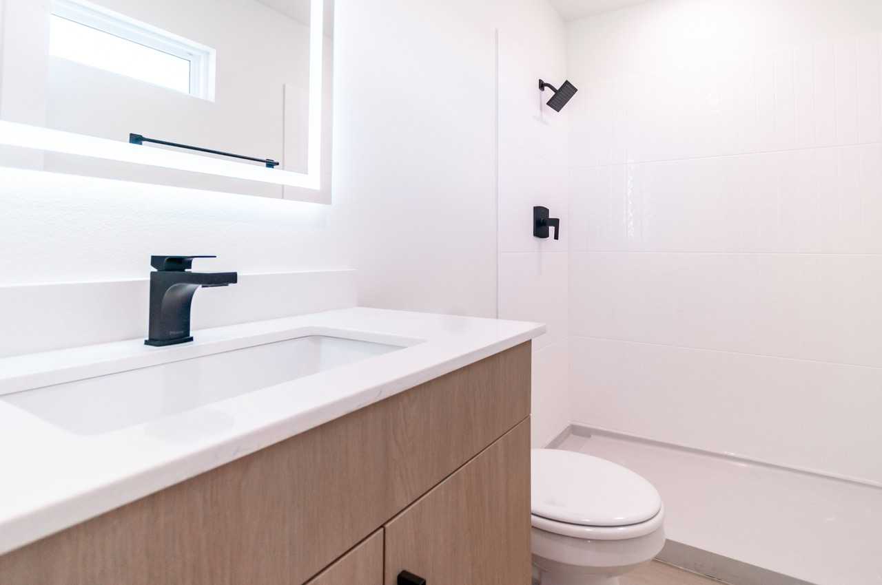 1455 West Hendon Street - Photo 3 of 26