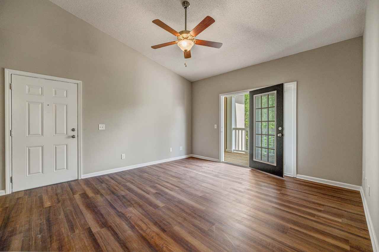 154 Millstone Road - Photo 2 of 12