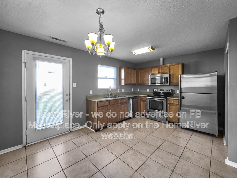 3151 Black Forest Ln - Photo 5 of 23