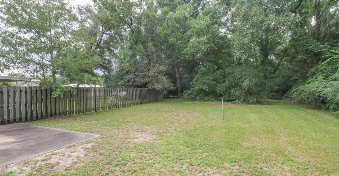 5594 Daugherty Road - Photo 4 of 13