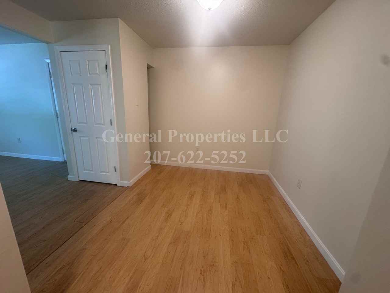 592 Riverside Drive - Photo 5 of 12
