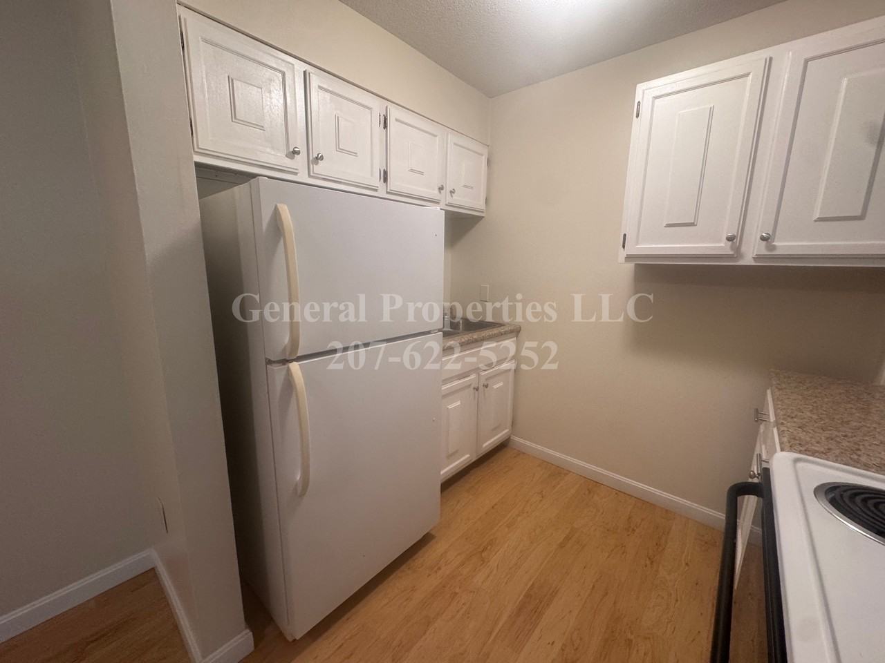 592 Riverside Drive - Photo 6 of 12