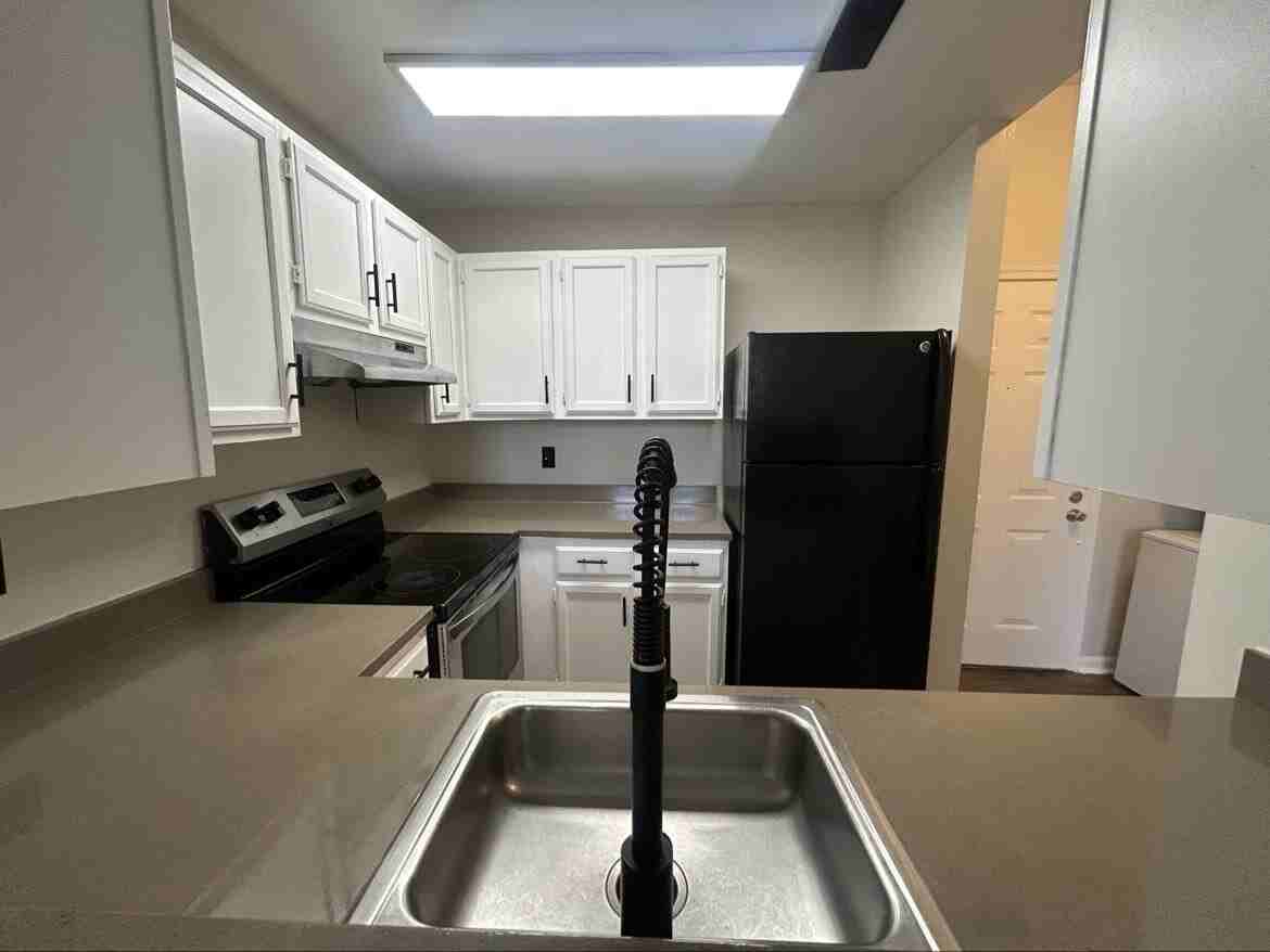 Vernon Homes - Photo 2 of 11