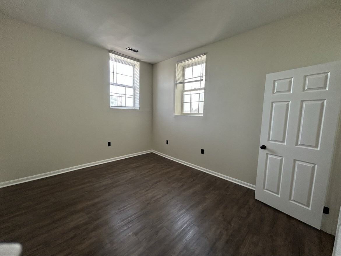 Vernon Homes - Photo 6 of 11