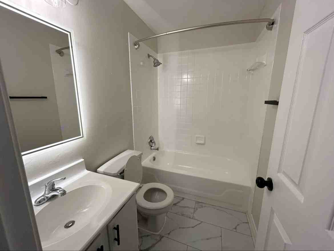 Vernon Homes - Photo 7 of 11
