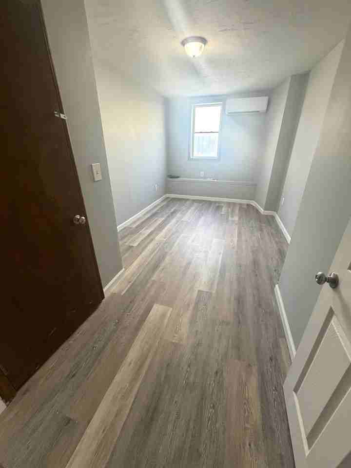 1017 Pine Street - Photo 3 of 6