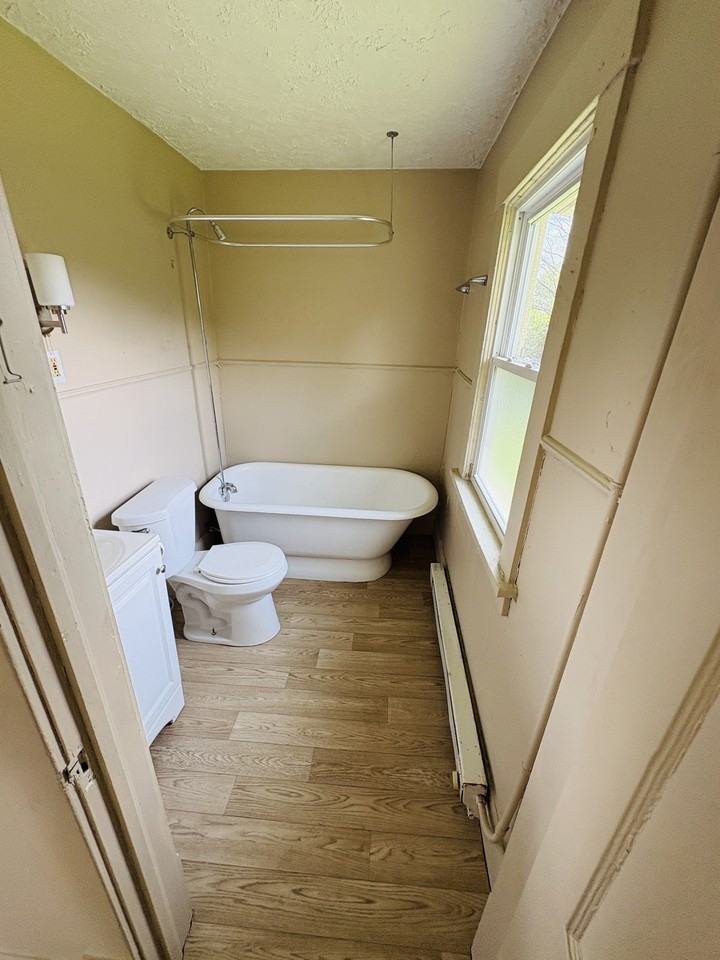 136 Park Avenue Southwest - Photo 6 of 14