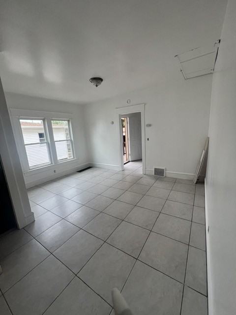 2818 9th Street Southwest - Photo 3 of 7