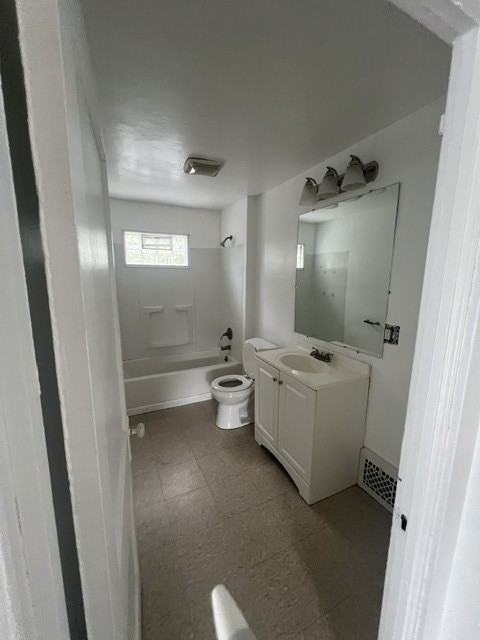 2818 9th Street Southwest - Photo 5 of 7