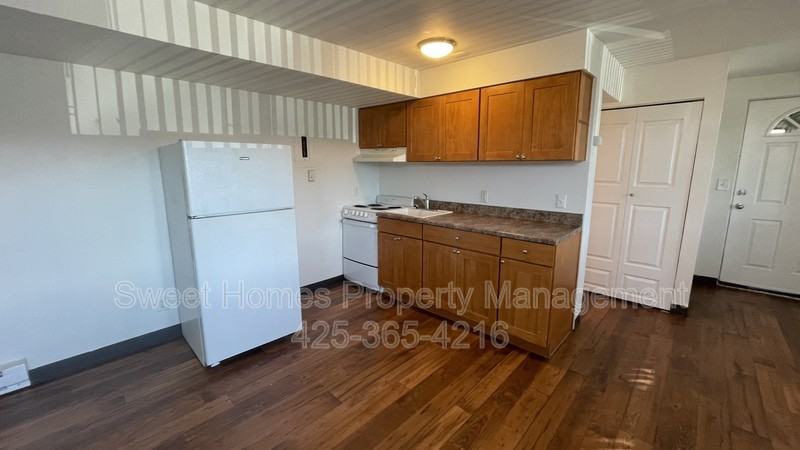 2650 14th Ave W - Photo 7 of 11