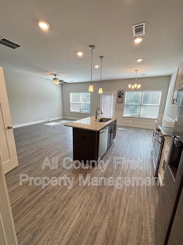 1380 Sugar Glen Ct - Photo 4 of 26