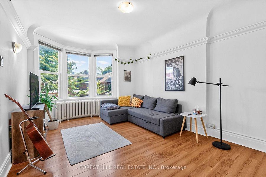 326 Palmerston Boulevard #2nd Floor - Photo 4 of 21