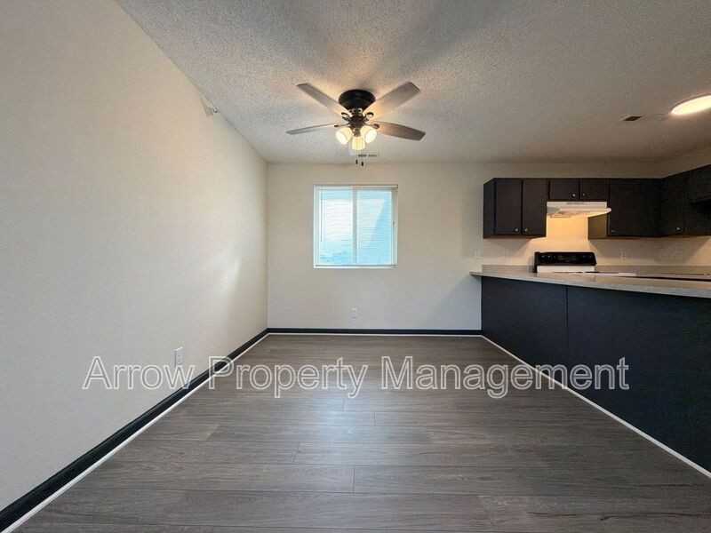 1116 S 2nd St #304 - Photo 4 of 21