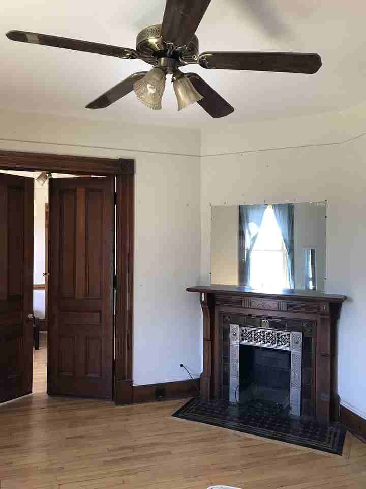 316 Main St - Photo 4 of 50