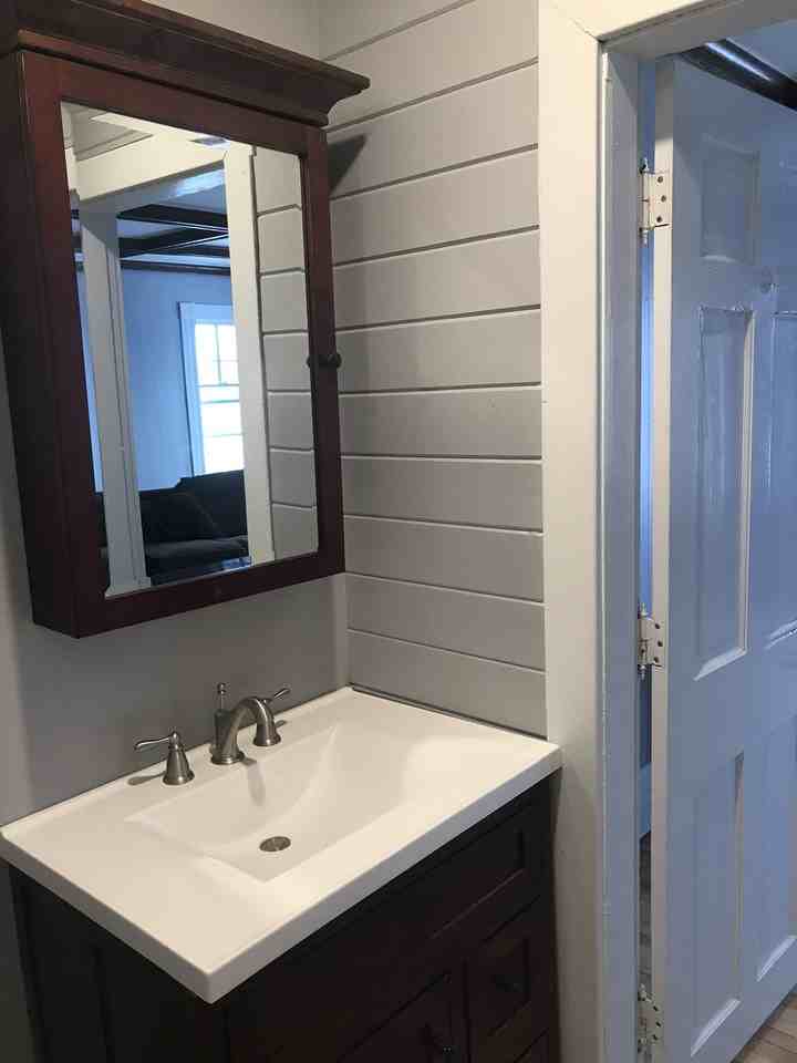 295 Maple Street - Photo 7 of 14
