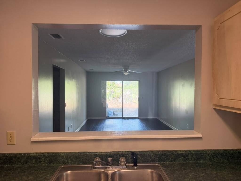 910 Brett Drive Unit 25 - Photo 5 of 11