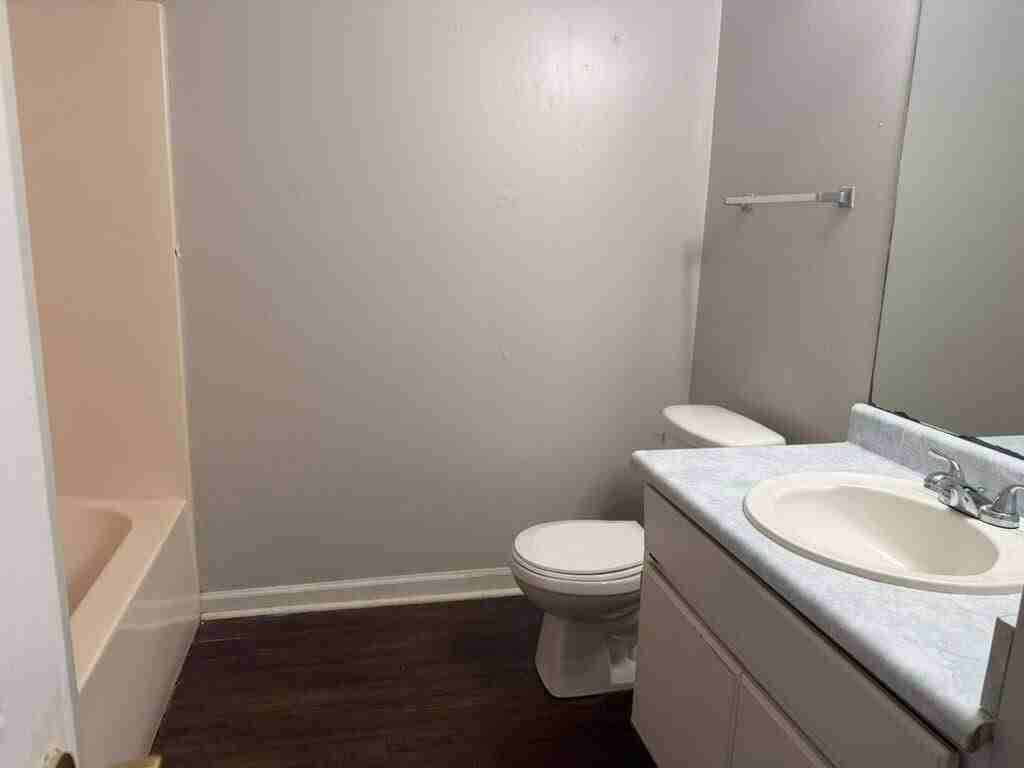 910 Brett Drive Unit 25 - Photo 6 of 11