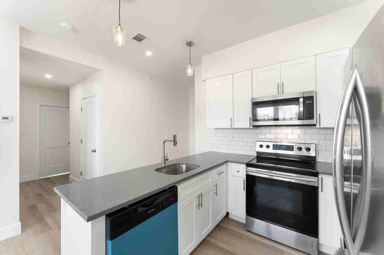 3500 Wharton Street - Photo 5 of 50