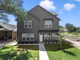 featured image of 1416 Speight Ave #2