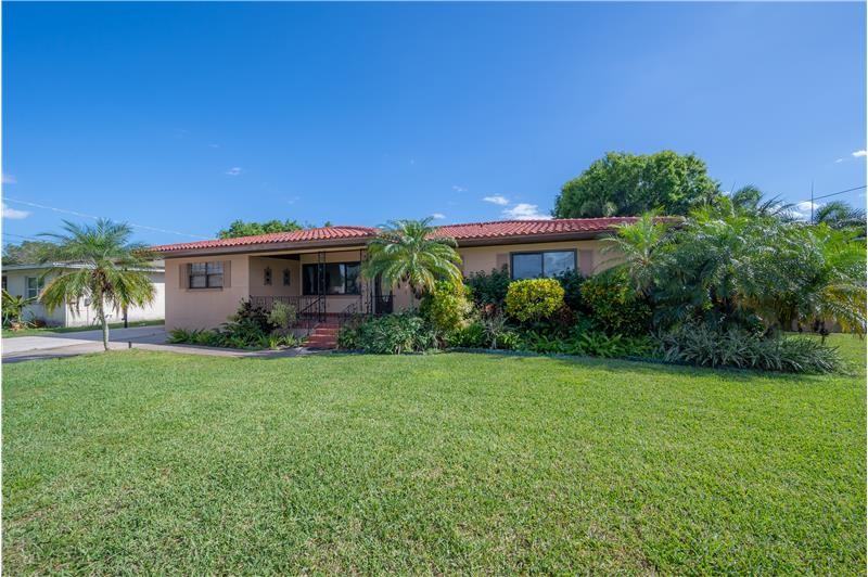 2916 W Collins St - Photo 2 of 13