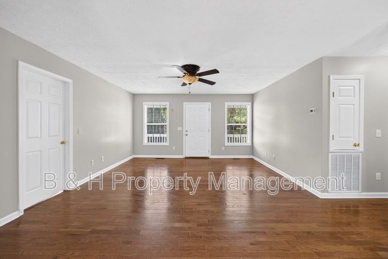 119 Buena Vista Dr - Photo 2 of 25