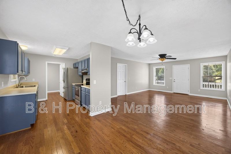 119 Buena Vista Dr - Photo 3 of 25