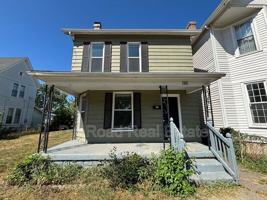 featured image of 116 Crawford St