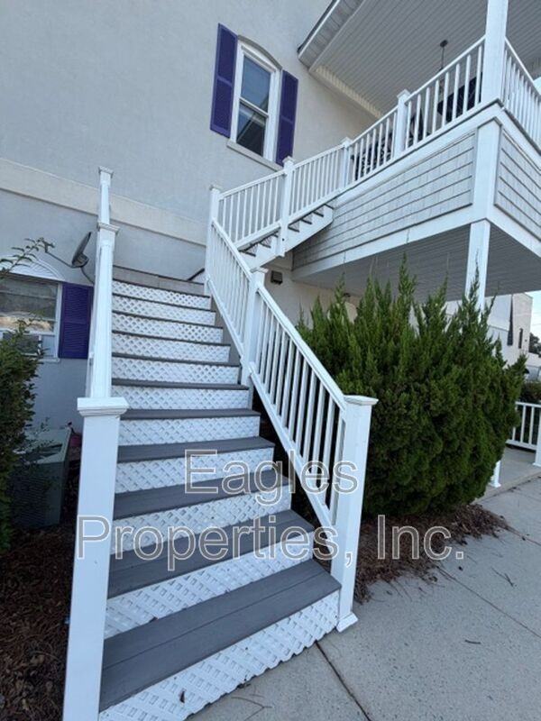 126 E Main St #2D - Photo 3 of 22