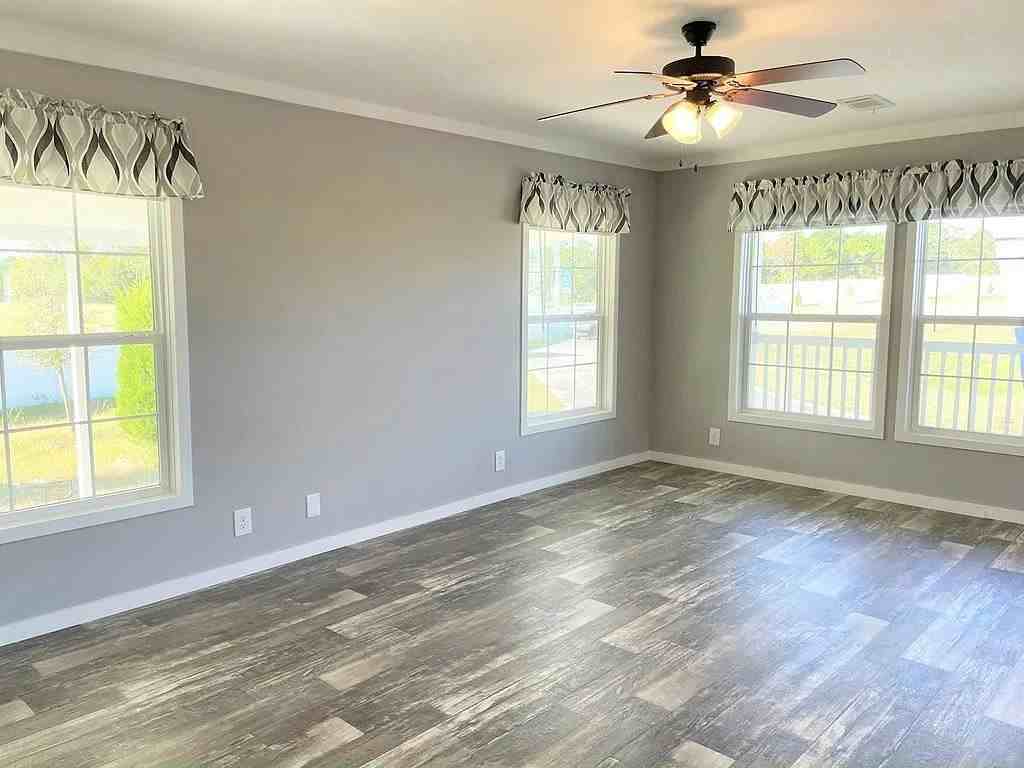 3175 Sw 108th St - Photo 5 of 35