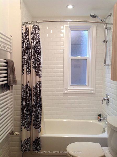 840 Ossington Avenue #Main - Photo 5 of 16