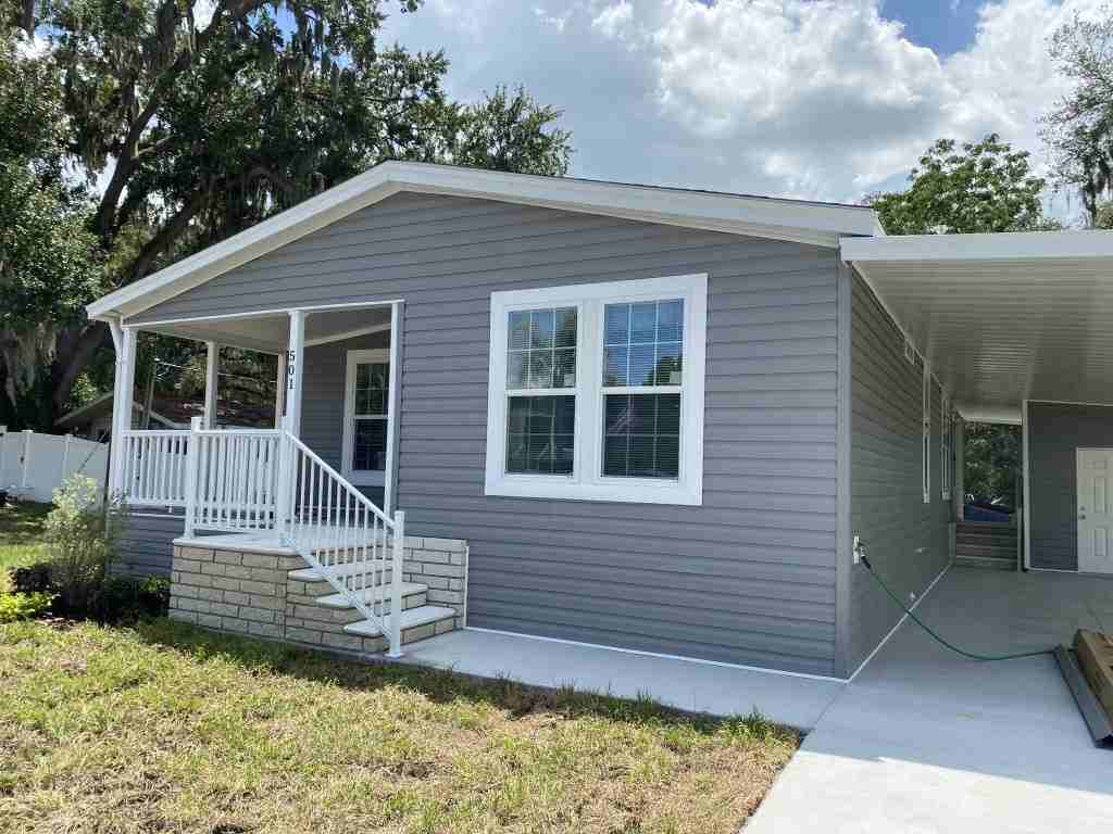 501 Old Colony Rd - Photo 6 of 28