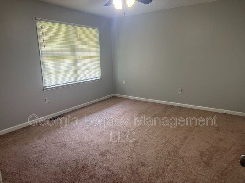 272 Lawrenceville St #B2 - Photo 6 of 7