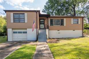 325 Joan Ave - Photo 1 of 1