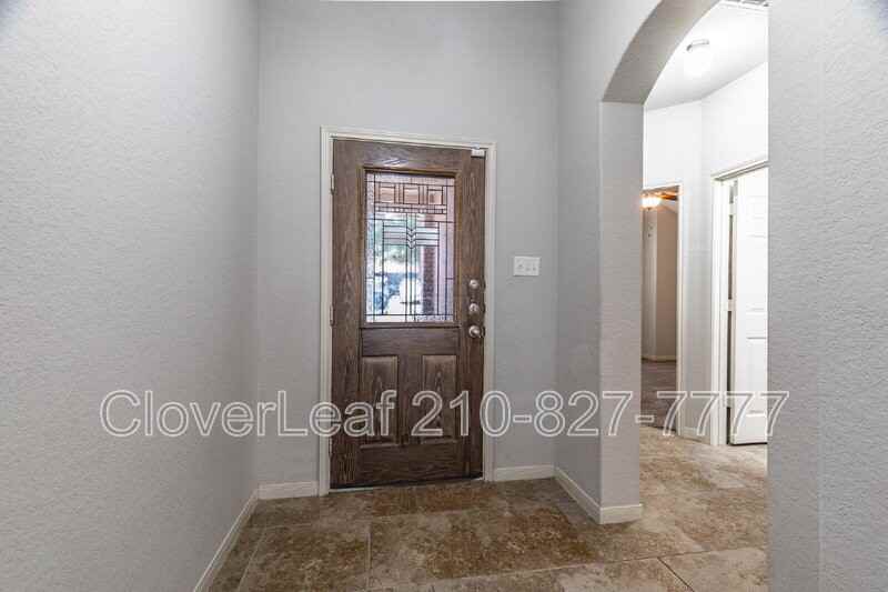 4411 Loring Park - Photo 5 of 37