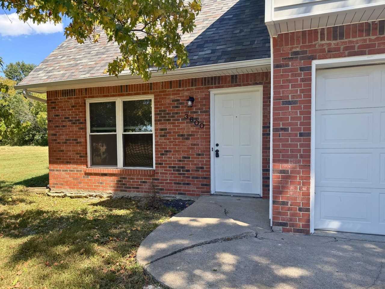 3600 Hermitage Rd - Photo 2 of 30