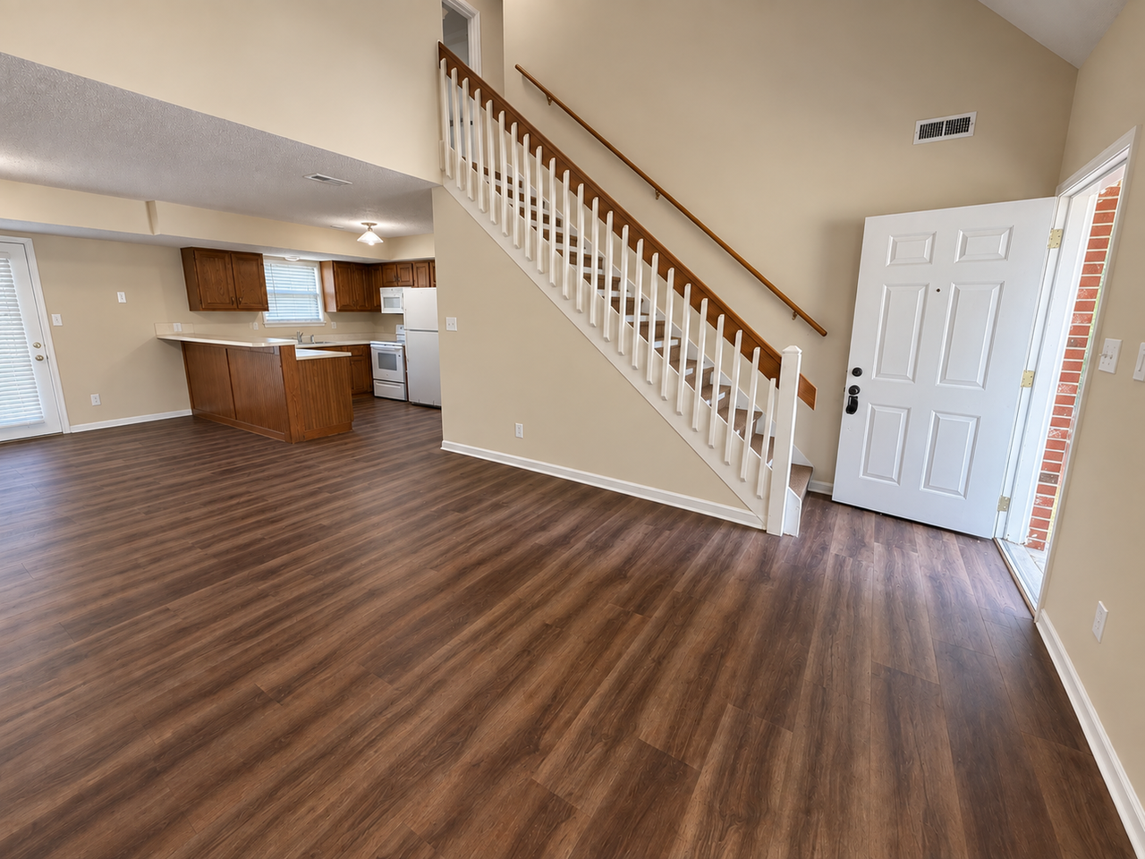 3600 Hermitage Rd - Photo 6 of 30