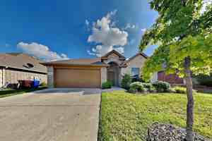 featured image of 3201 Overlook Dr