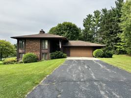 featured image of 9519 Mullen Ln