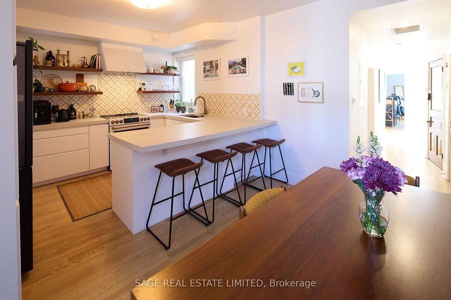 1158 College Street #3 - Photo 3 of 28