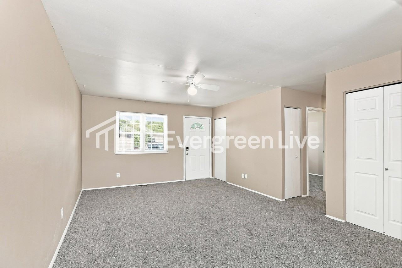 3778 Autumn Rd - Photo 3 of 13