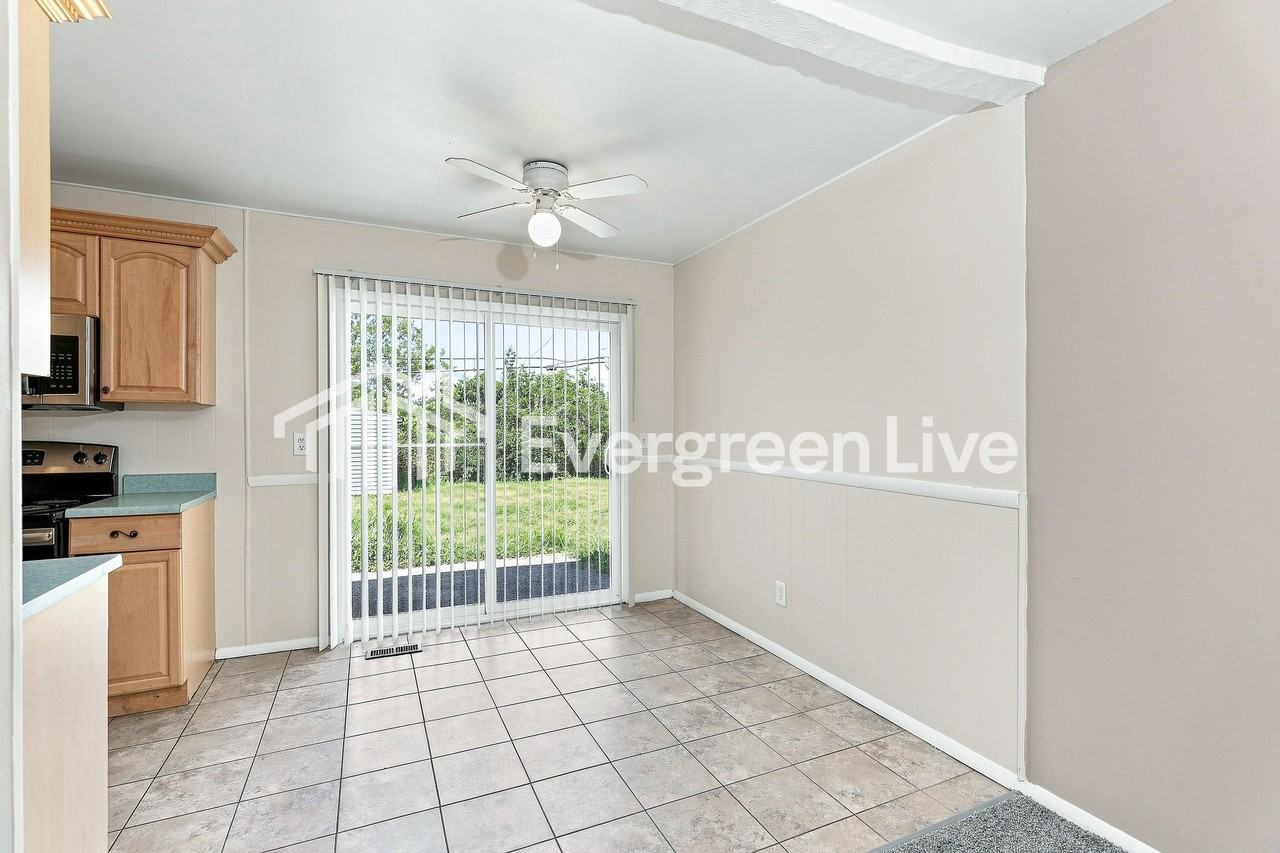 3778 Autumn Rd - Photo 5 of 13