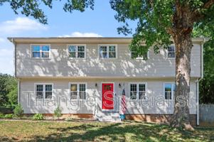 featured image of 4101 Pickwick Dr