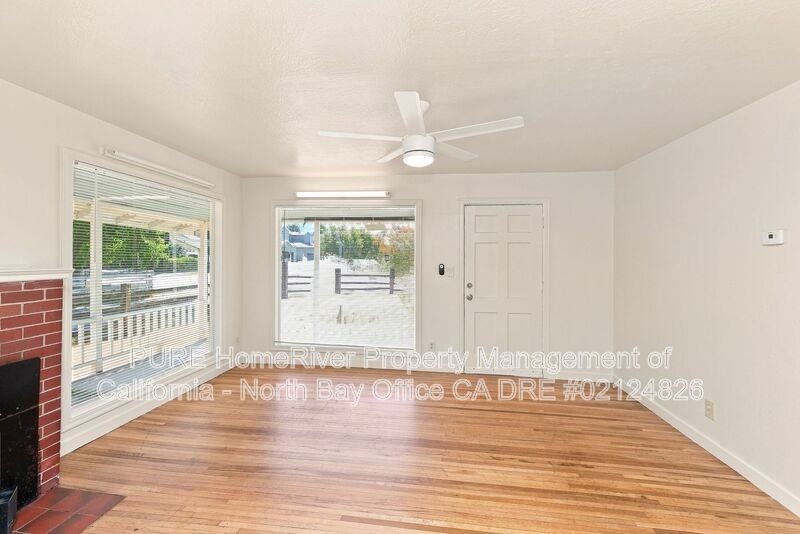 1230 Clover Dr - Photo 6 of 32