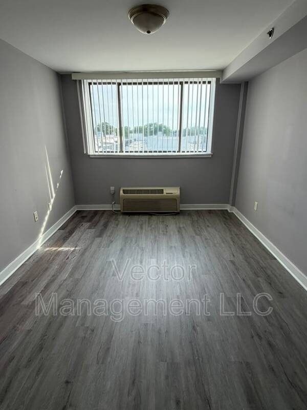 1349 Dixwell Ave - Photo 3 of 11