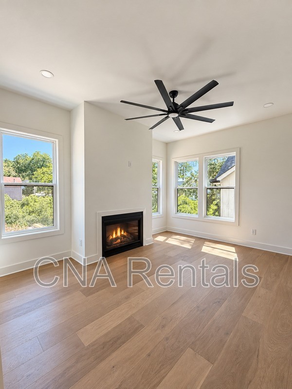294 Roy St Sw - Photo 4 of 15